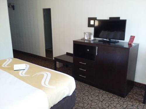 Imagen de la habitación del Hotel Quality Inn & Suites Escanaba North. Foto 16