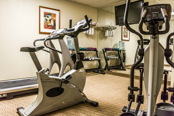 Imagen de los interiores del Hotel Quality Inn & Suites Golf Resort. Foto 11