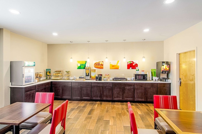 Imagen del bar/restaurante del Hotel Quality Inn & Suites, Gonzales. Foto 4