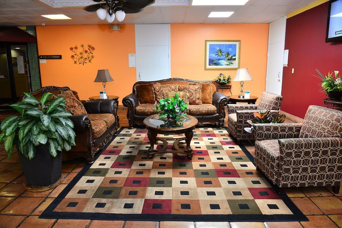 Imagen de los interiores del Hotel Quality Inn & Suites Gulf Breeze Bayside near Pensacola Beach. Foto 17