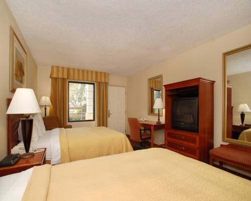 Imagen de la habitación del Hotel Quality Inn & Suites Hanes Mall. Foto 8