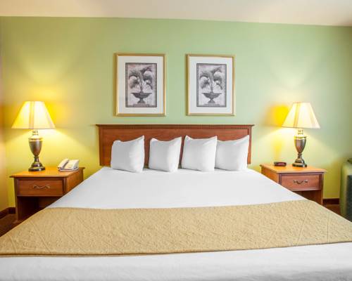 Imagen de la habitación del Hotel Quality Inn & Suites Hannibal. Foto 9