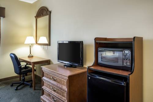 Imagen de la habitación del Hotel Quality Inn & Suites Houma. Foto 8