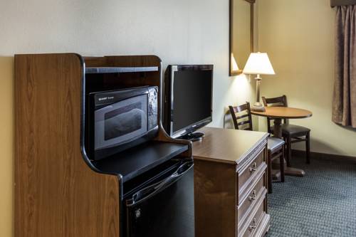 Imagen de la habitación del Hotel Quality Inn & Suites Houma. Foto 9