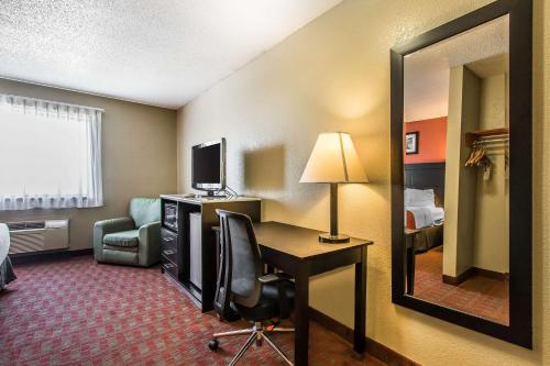 Imagen general del Hotel Quality Inn & Suites La Vergne. Foto 3