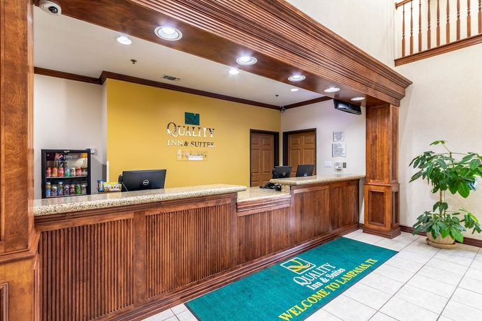 Imagen de los interiores del Hotel Quality Inn & Suites, Lampasas. Foto 19