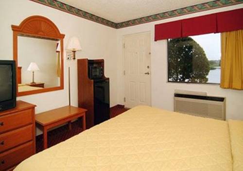 Imagen de la habitación del Hotel Quality Inn & Suites Mt Dora North. Foto 9