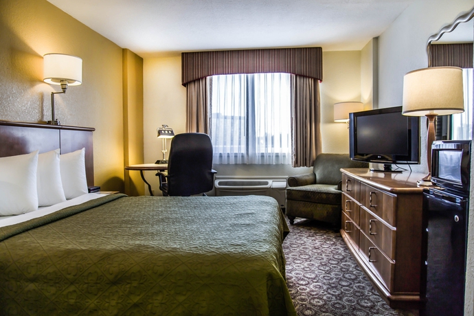 Imagen de los interiores del Hotel Quality Inn & Suites Near the Theme Parks. Foto 12