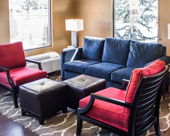 Imagen de los interiores del Hotel Quality Inn & Suites Nj State Capital Area. Foto 15