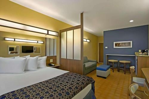 Imagen de la habitación del Hotel Quality Inn & Suites, North Strabane Township. Foto 5