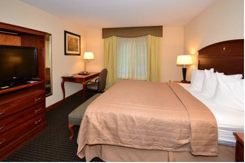 Imagen de la habitación del Hotel Quality Inn & Suites Northampton - Amherst. Foto 11