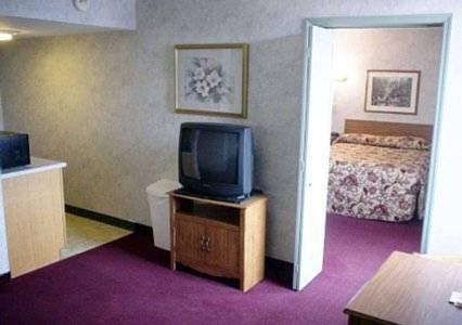 Imagen de la habitación del Hotel Quality Inn & Suites Plattsburgh. Foto 8