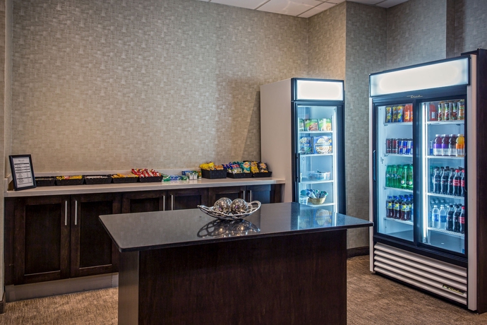 Imagen del bar/restaurante del Hotel Quality Inn & Suites Regina Downtown. Foto 4