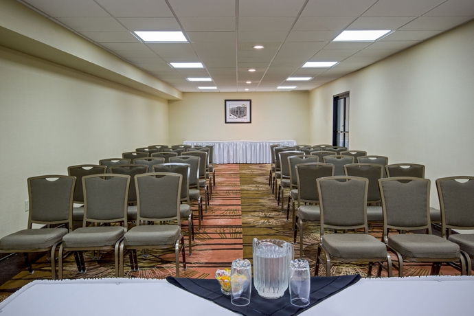 Imagen de los interiores del Hotel Quality Inn & Suites Regina Downtown. Foto 11