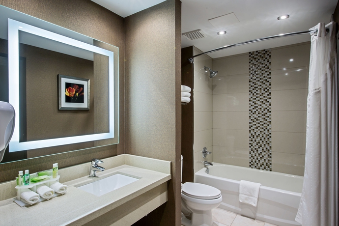 Imagen de la habitación del Hotel Quality Inn & Suites Regina Downtown. Foto 9