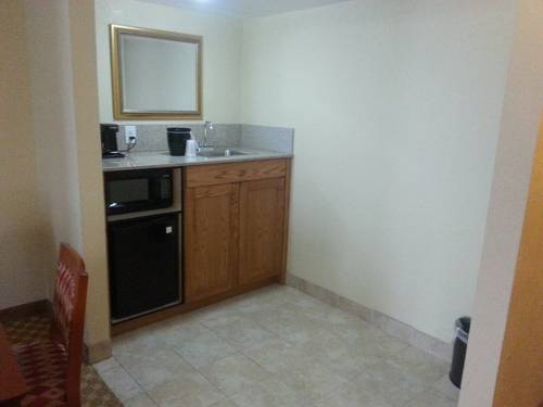 Imagen de la habitación del Hotel Quality Inn & Suites, Saginaw. Foto 8