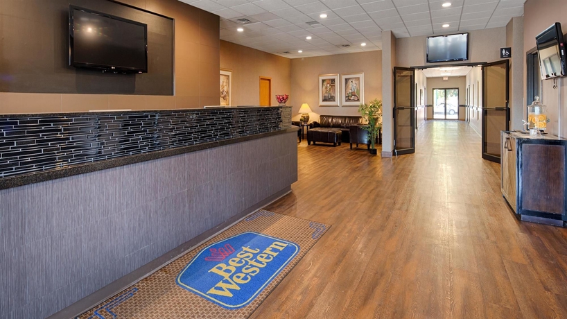 Imagen de los interiores del Hotel Quality Inn & Suites Saskatoon. Foto 9