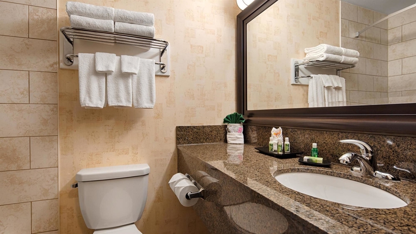 Imagen de la habitación del Hotel Quality Inn & Suites Saskatoon. Foto 7