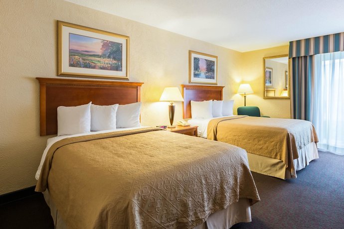 Imagen de la habitación del Hotel Quality Inn and Conference Center I-80 Grand Island. Foto 3