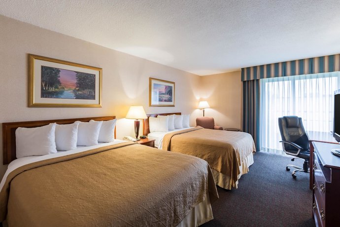 Imagen de la habitación del Hotel Quality Inn and Conference Center I-80 Grand Island. Foto 5