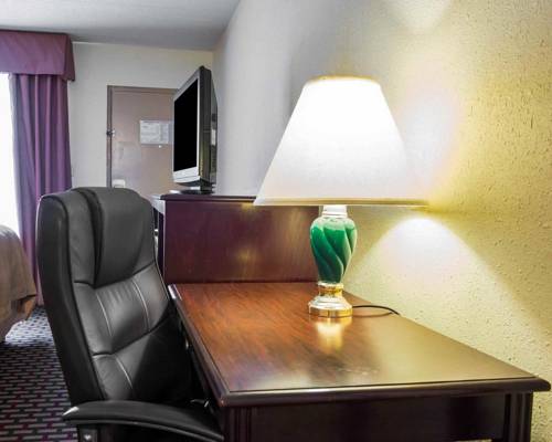 Imagen de la habitación del Hotel Quality Inn and Conference Center, PANAMA CITY. Foto 12