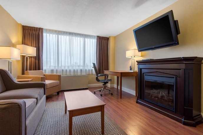 Imagen de la habitación del Hotel Quality Inn and Conference Centre Downtown. Foto 14