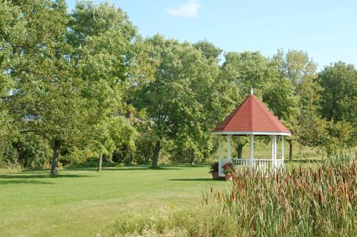 Imagen de la habitación del Hotel Quality Inn and Conference Centre. Foto 4