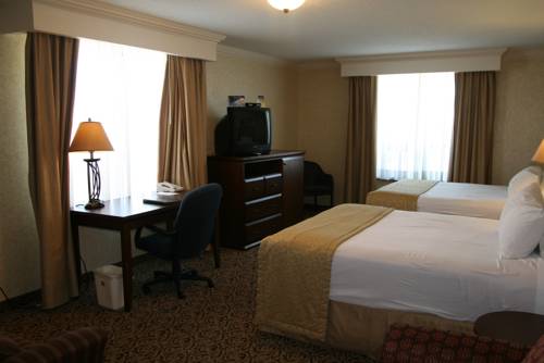 Imagen de la habitación del Hotel Quality Inn and Conference Centre. Foto 10