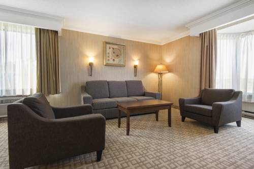 Imagen de la habitación del Hotel Quality Inn and Conference Centre, Midland. Foto 14