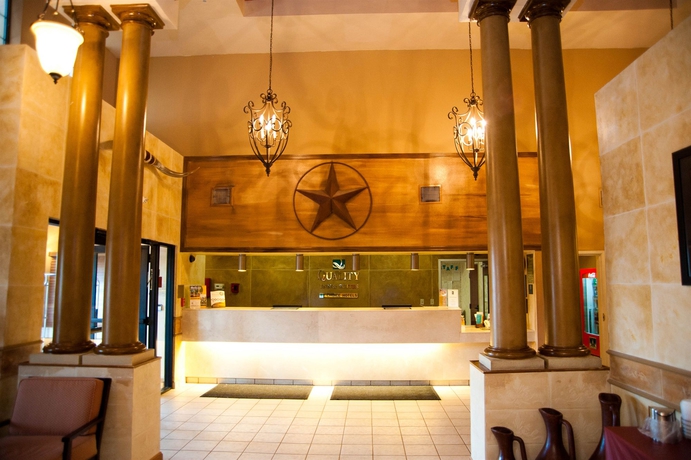 Imagen de los interiores del Hotel Quality Inn and Suites Airport, Austin. Foto 12