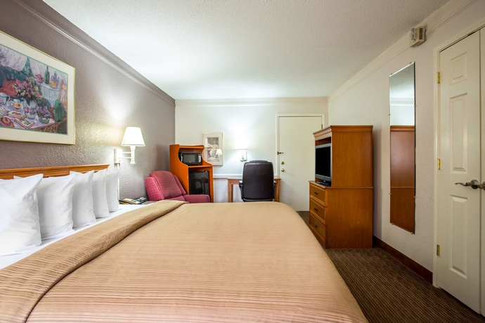 Imagen de la habitación del Hotel Quality Inn and Suites Airport, Charlotte. Foto 9