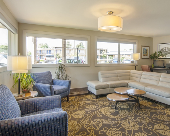 Imagen de los interiores del Hotel Quality Inn and Suites Airport, Portland. Foto 13