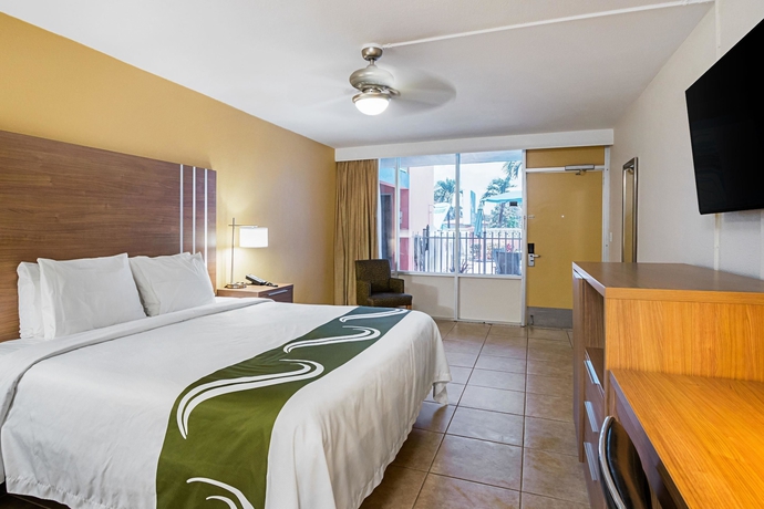 Imagen de la habitación del Hotel Quality Inn and Suites Airport/cruise Port Hollywood. Foto 13