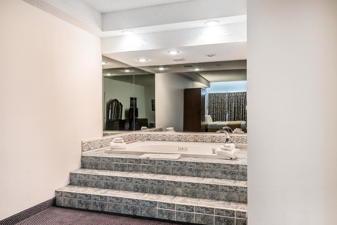 Imagen de la habitación del Hotel Quality Inn and Suites Albany Airport. Foto 11