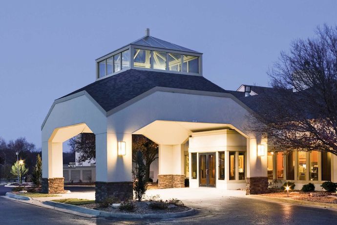 Imagen general del Hotel Quality Inn and Suites Albuquerque Midtown - University Area. Foto 1