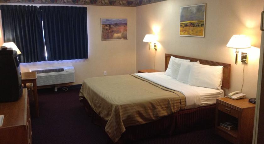 Imagen de la habitación del Hotel Quality Inn and Suites Albuquerque North Near Balloon Fiesta Park. Foto 5