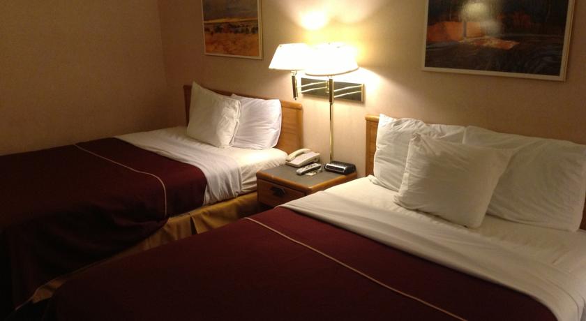 Imagen de la habitación del Hotel Quality Inn and Suites Albuquerque North Near Balloon Fiesta Park. Foto 7