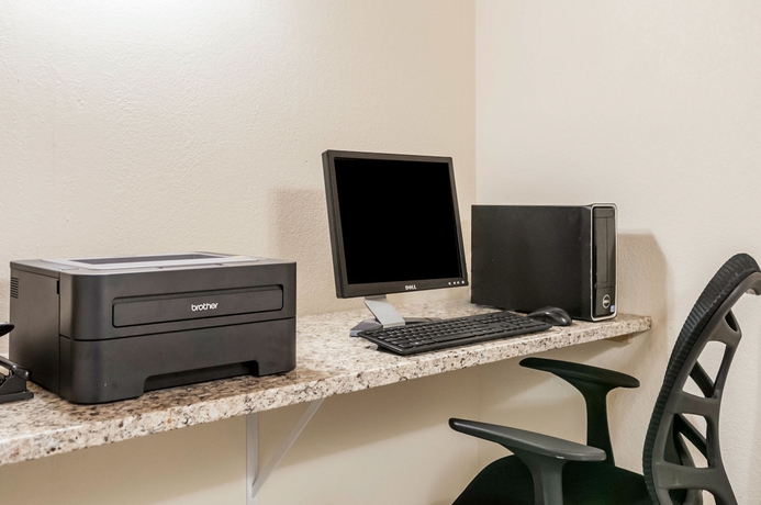 Imagen de los interiores del Hotel Quality Inn and Suites Albuquerque West. Foto 15