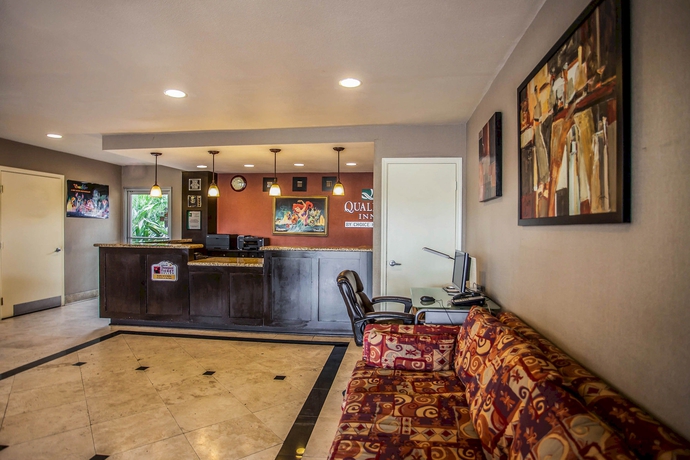 Imagen de los interiores del Hotel Quality Inn and Suites Anaheim At The Park. Foto 14
