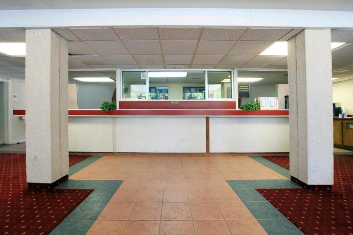 Imagen de los interiores del Hotel Quality Inn and Suites Apex - Holly Springs. Foto 11