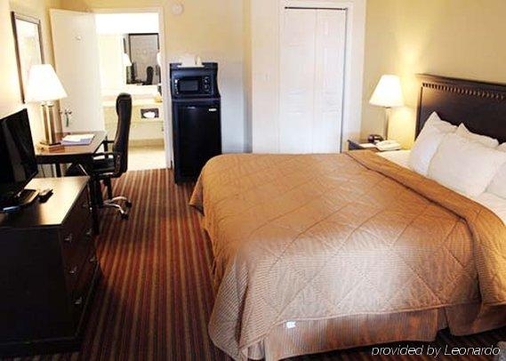 Imagen general del Hotel Quality Inn and Suites At Tropicana Field. Foto 3