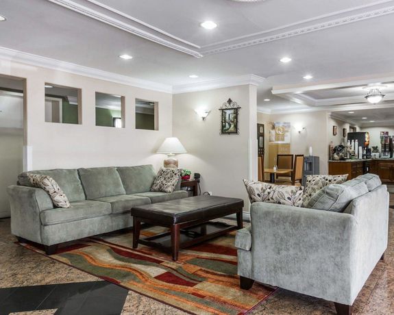 Imagen de los interiores del Hotel Quality Inn and Suites, Atlanta. Foto 17