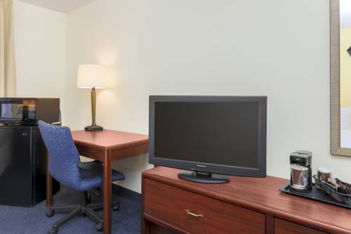 Imagen de la habitación del Hotel Quality Inn and Suites, Bay City. Foto 5