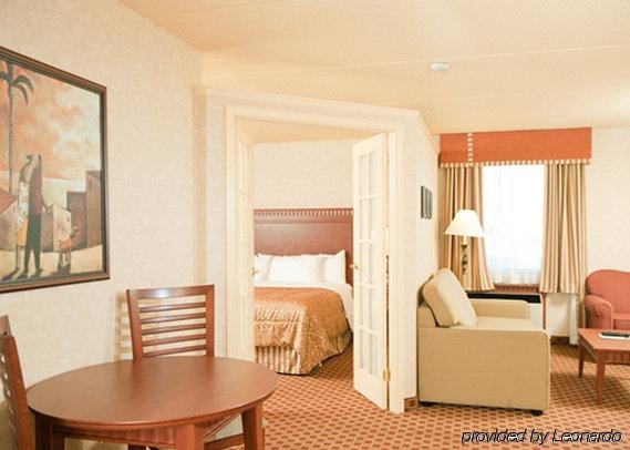 Imagen general del Hotel Quality Inn and Suites Bay Front. Foto 3