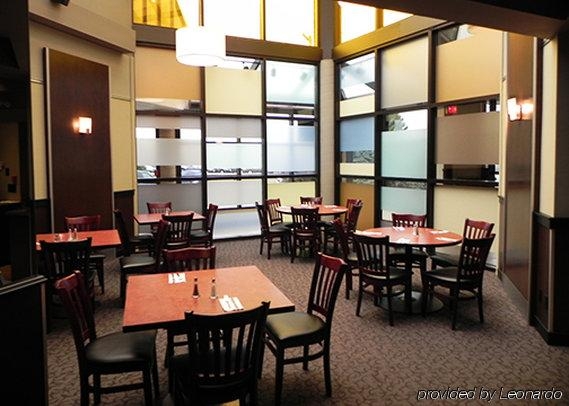 Imagen general del Hotel Quality Inn and Suites Bay Front. Foto 9