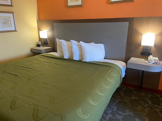 Imagen de la habitación del Hotel Quality Inn and Suites Beachfront. Foto 16