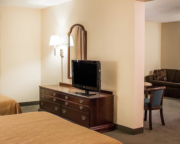 Imagen de la habitación del Hotel Quality Inn and Suites Bellville - Mansfield. Foto 3