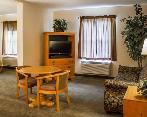 Imagen de la habitación del Hotel Quality Inn and Suites Bellville - Mansfield. Foto 6