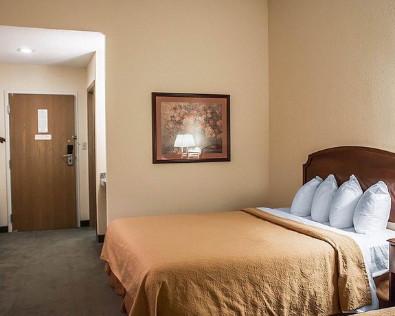 Imagen de la habitación del Hotel Quality Inn and Suites Bellville - Mansfield. Foto 11