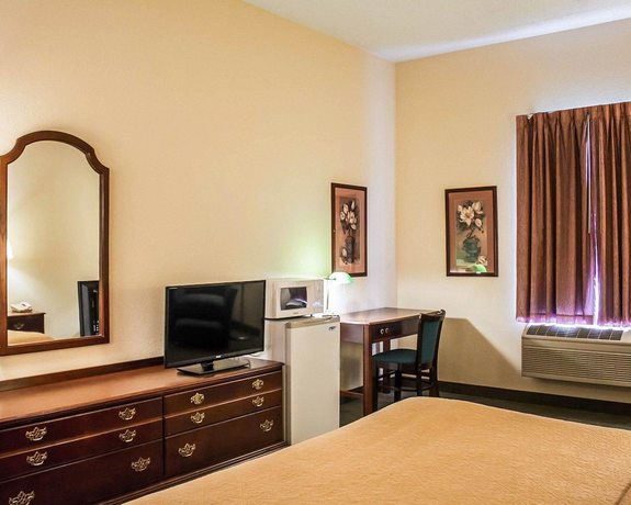 Imagen de la habitación del Hotel Quality Inn and Suites Bellville - Mansfield. Foto 15